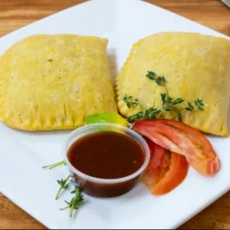 Delicious Curry Shrimp: A Jamaican Favorite